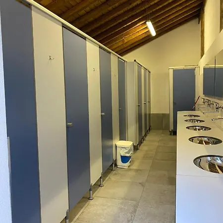 Hobo Кемпинг Курмайор